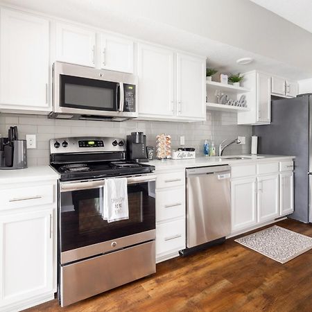 Luxury Downtown Townhome Unit 15 Cleveland Ngoại thất bức ảnh