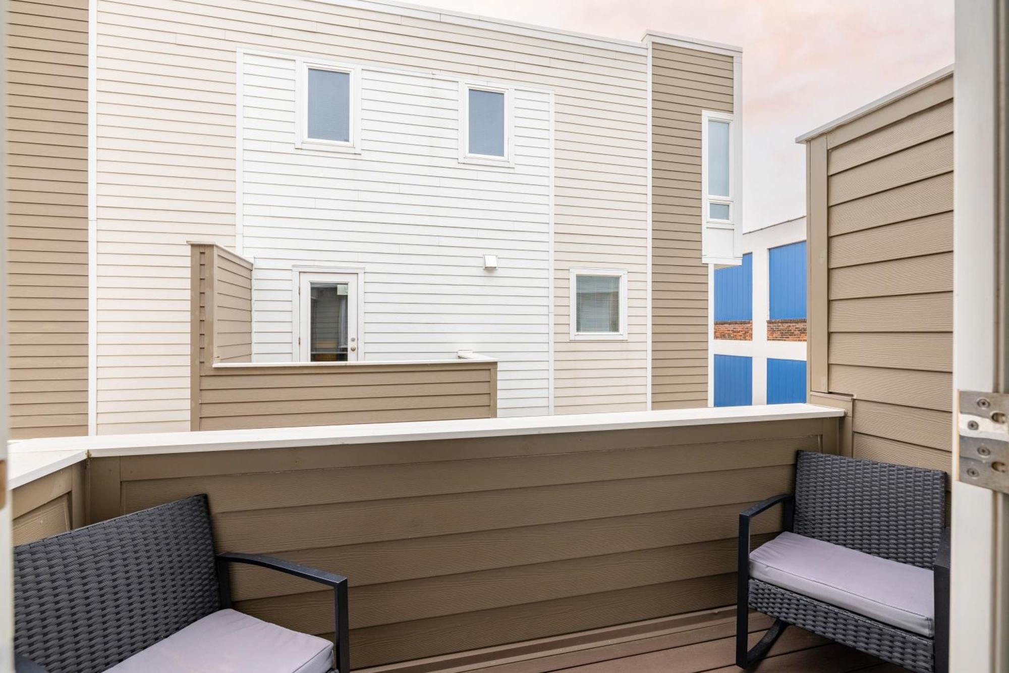 Luxury Downtown Townhome Unit 15 Cleveland Ngoại thất bức ảnh